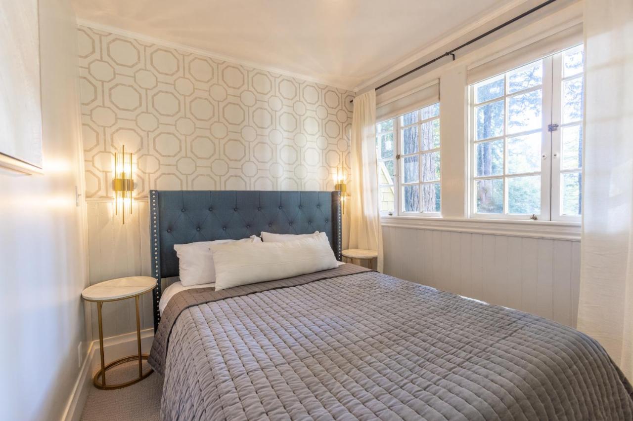 Boho Manor Hotel Monte Rio Bagian luar foto